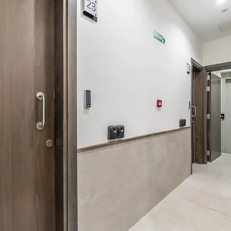 Daire Private 43 With Kitchenette And Private Bathroom *