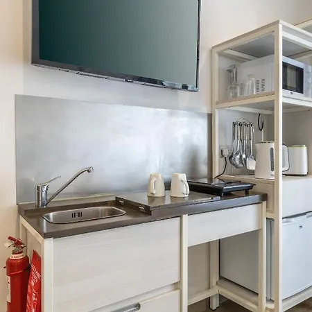 Private 43 With Kitchenette And Private Bathroom Apartmán